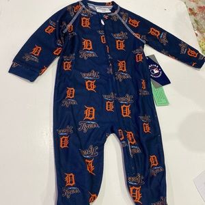 MLB, Detroit Tigers, NWT, 6/9 months ,